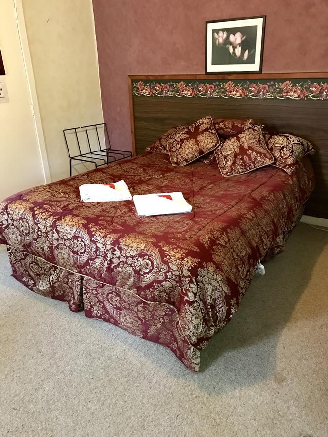 Golden Springs Motel, Holiday Park Rotorua Extérieur photo